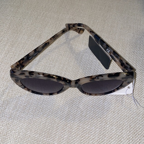 NWT JCREW sunglass Tortoiseshell tan and black main image 5